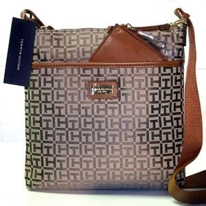 Never Used Tommy Hilfiger Purse!